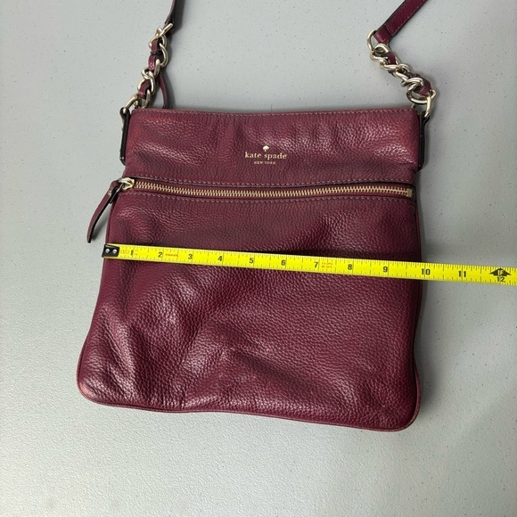 Kate Spade Burgundy Red Pebbled Leather Crossbody Purse Shoulder Bag Zip Closure - Picture 3 of 14